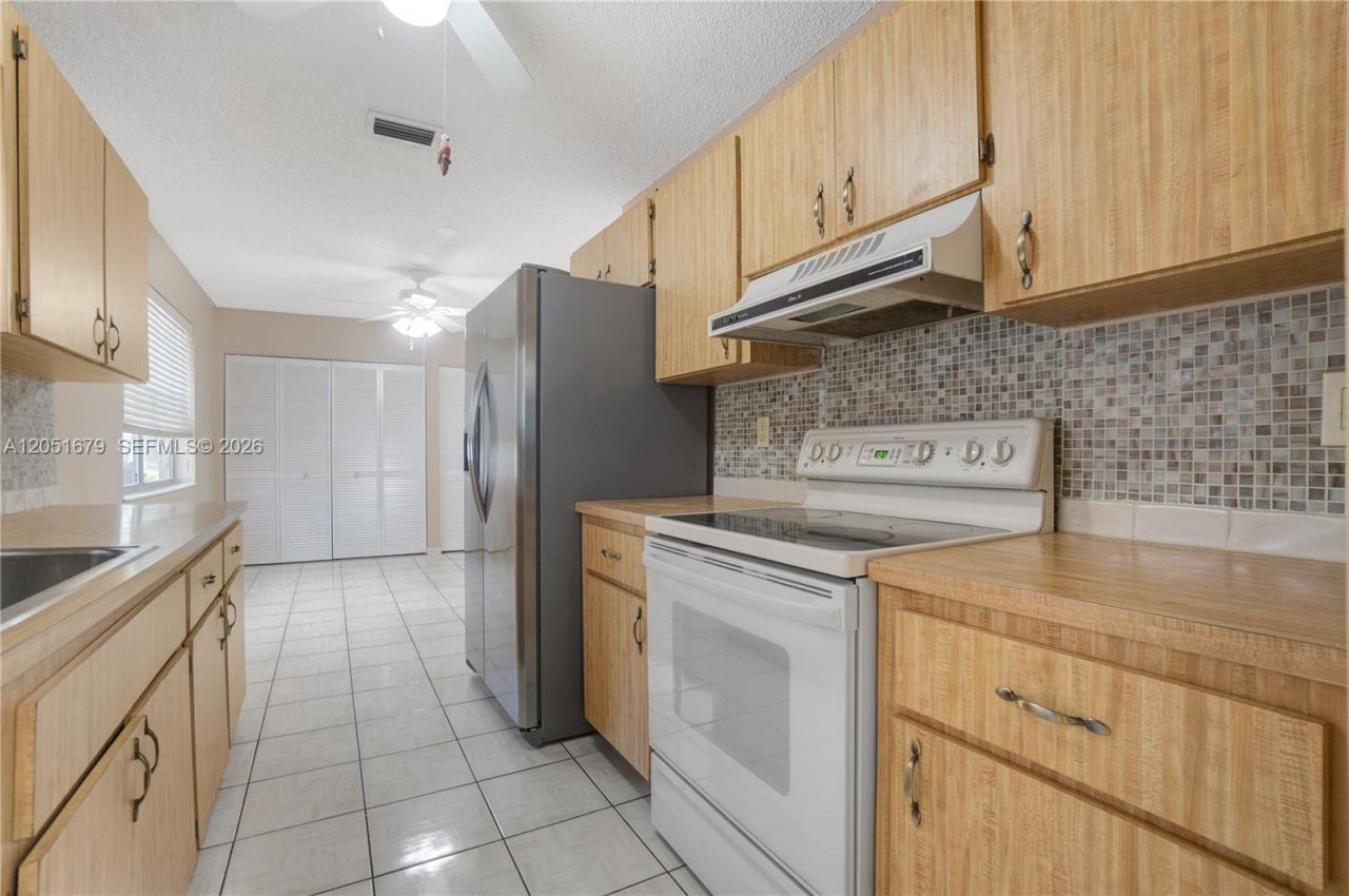 2917 Mckinley St , Hollywood, FL 33020 Photo