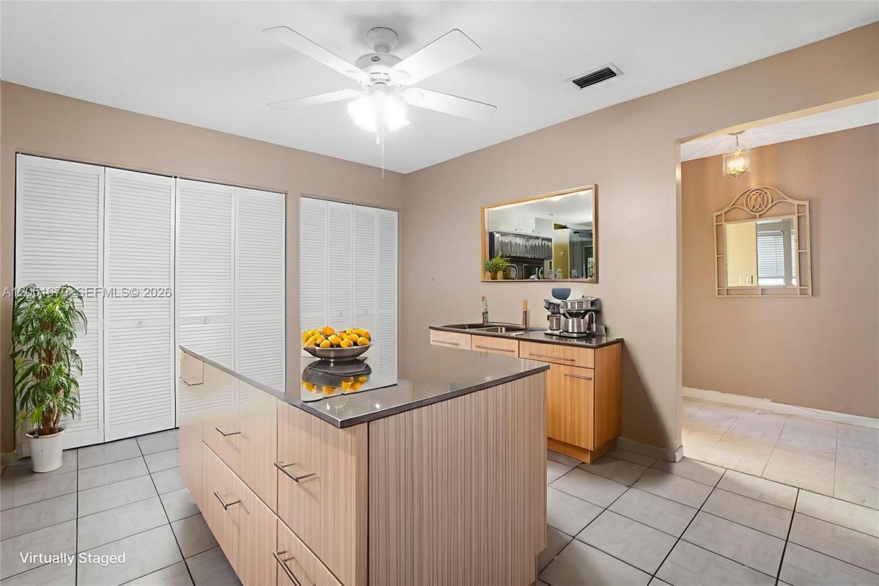 2917 Mckinley St , Hollywood, FL 33020 Photo