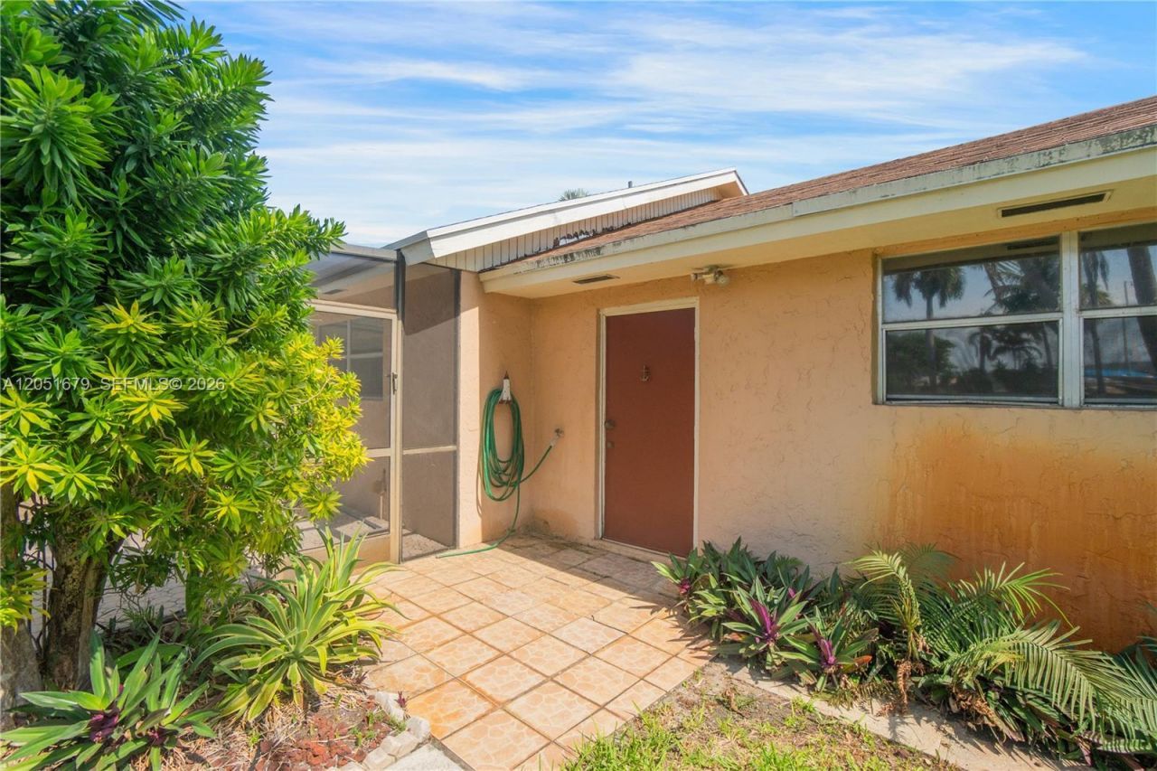 2917 Mckinley St , Hollywood, FL 33020 Photo