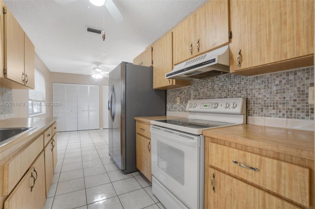2917 Mckinley St , Hollywood, FL 33020 Photo