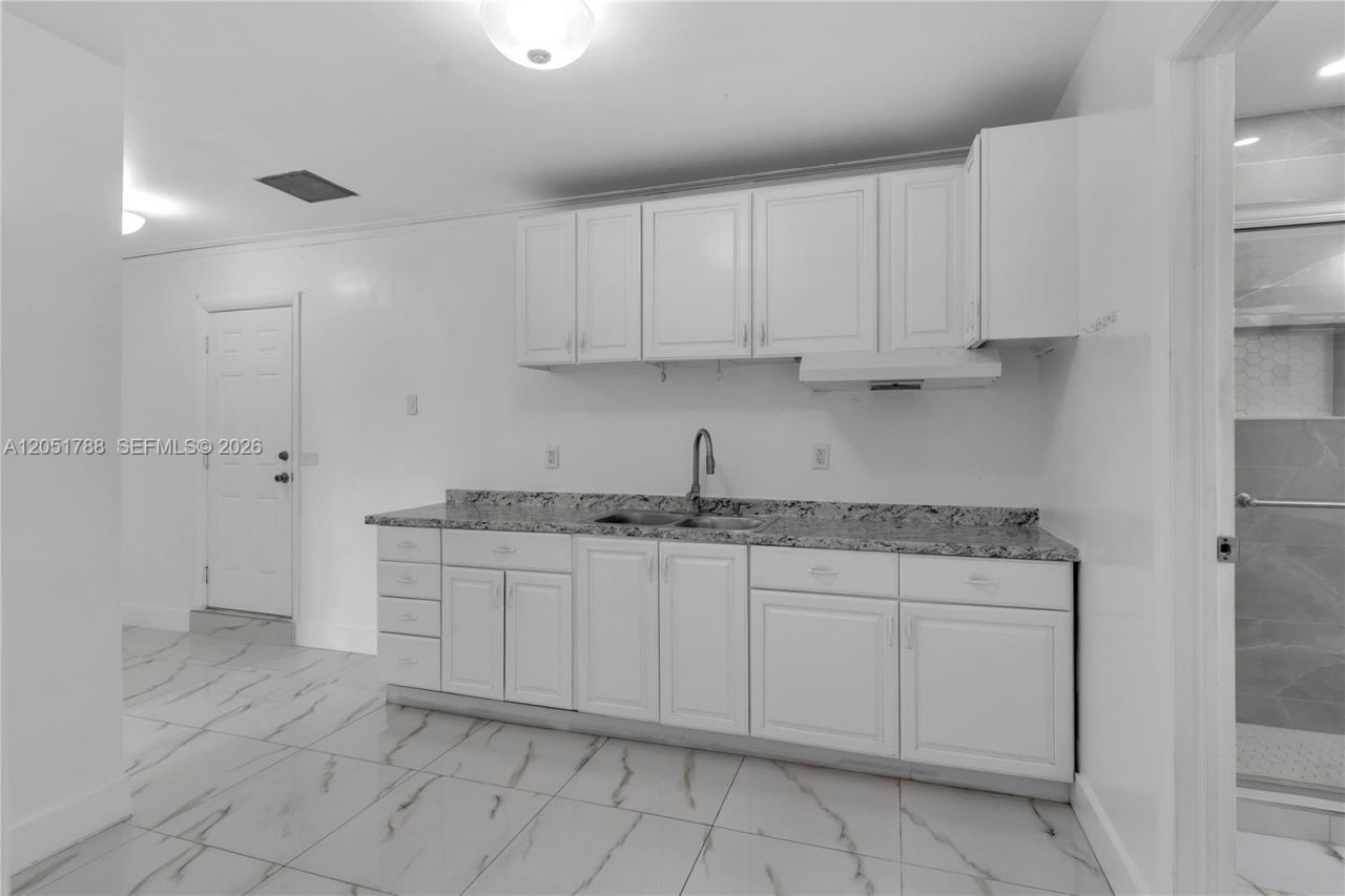 9710 SW 159th St , Miami, FL 33157 Photo