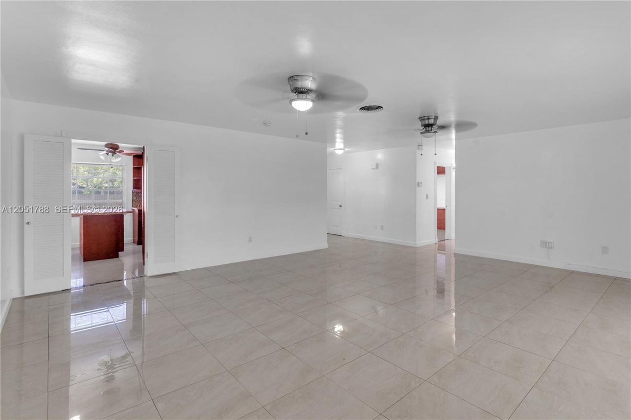 9710 SW 159th St , Miami, FL 33157 Photo