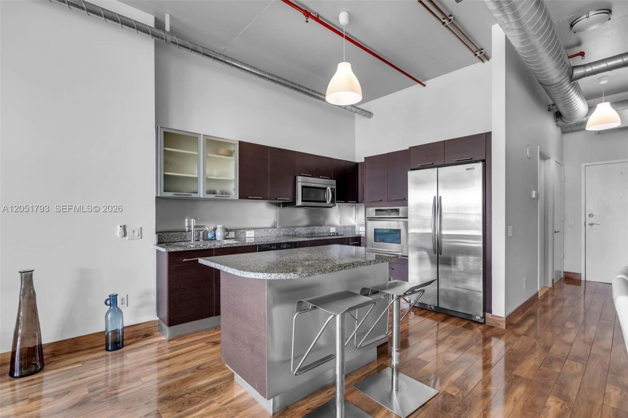 3029 NE 188th St , Unit 302, Aventura, FL 33180 Photo