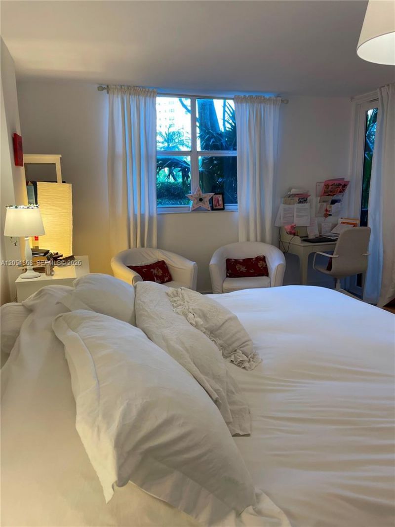 170 Ocean Lane Dr, Unit 305, Key Biscayne, FL 33149 Photo