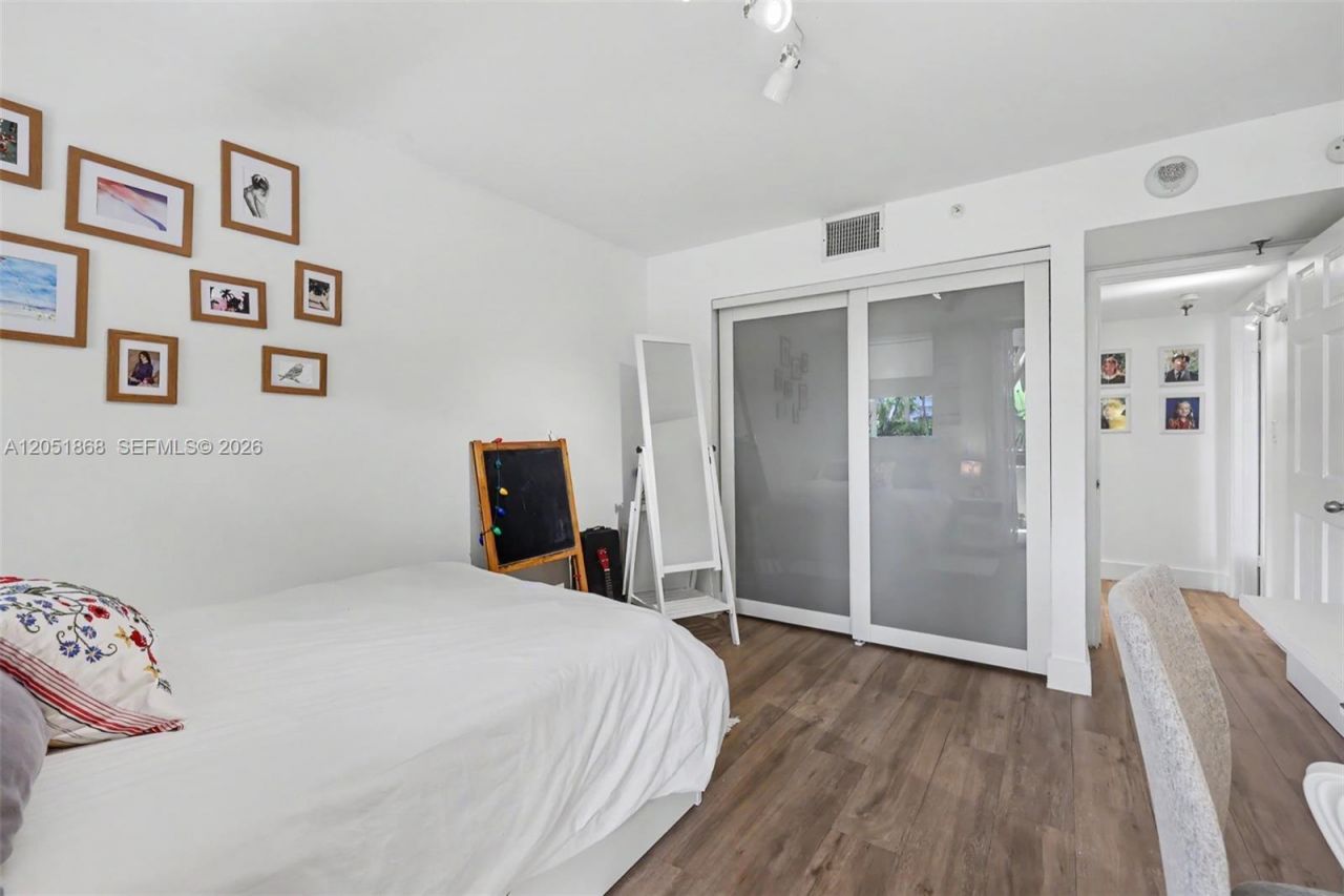 170 Ocean Lane Dr, Unit 305, Key Biscayne, FL 33149 Photo