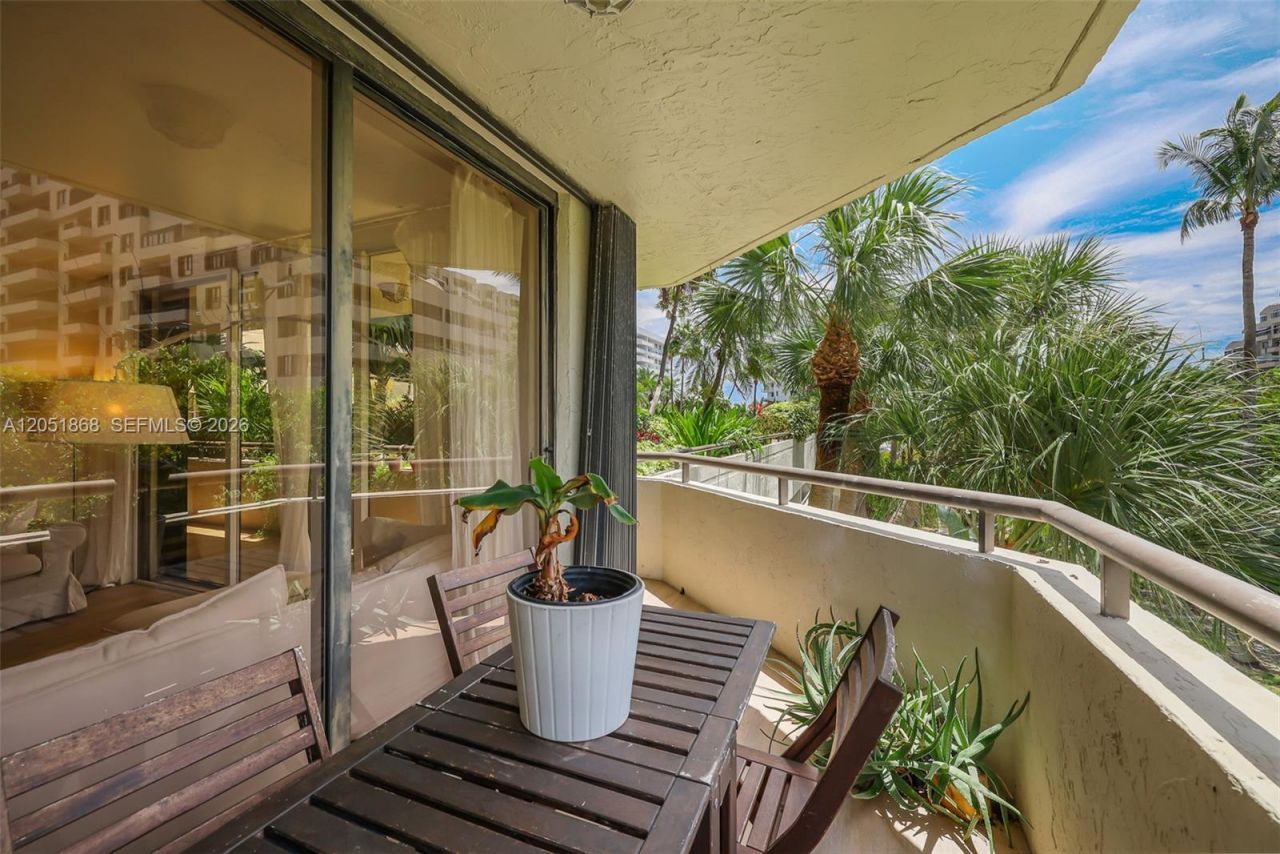 170 Ocean Lane Dr, Unit 305, Key Biscayne, FL 33149 Photo