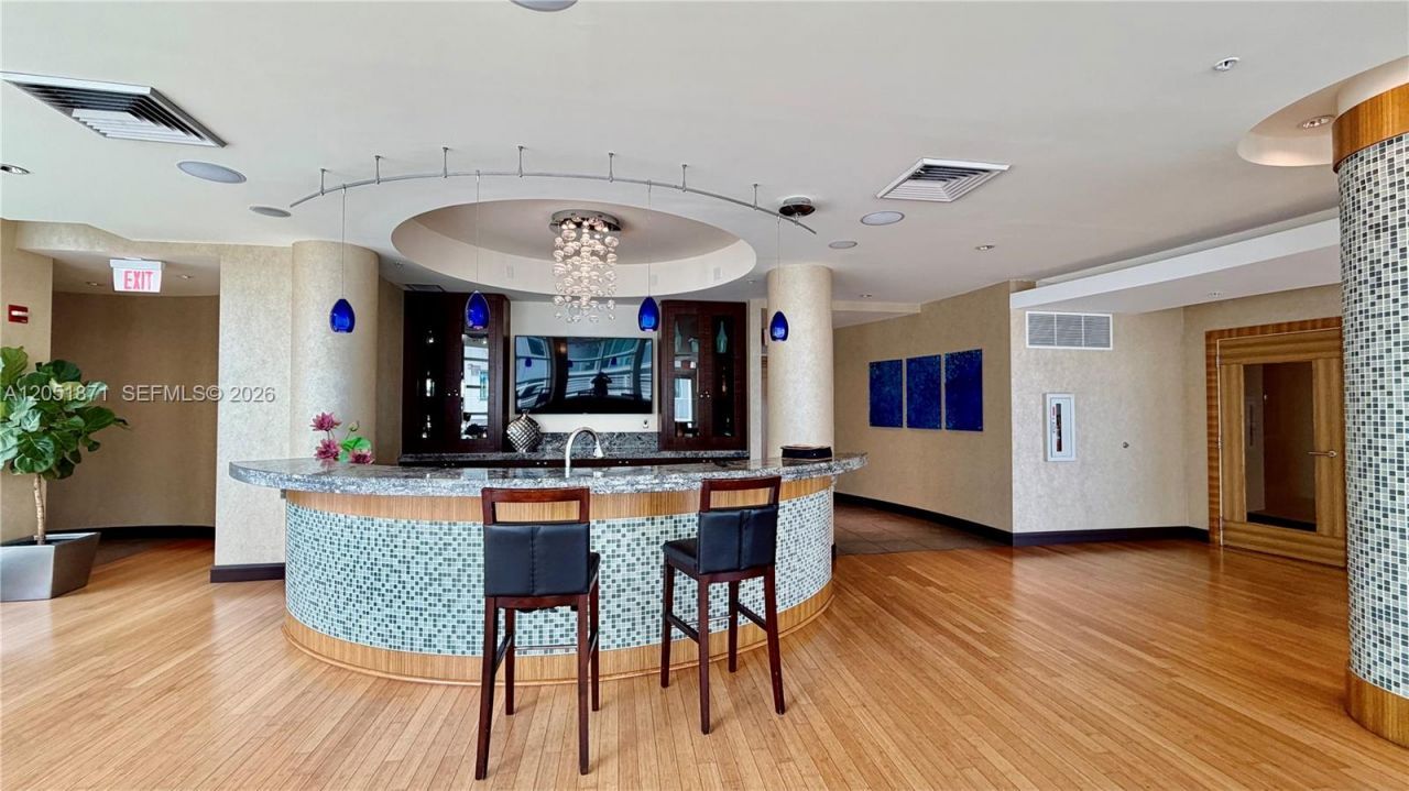 253 NE 2nd St, Unit 3907, Miami, FL 33132 Photo