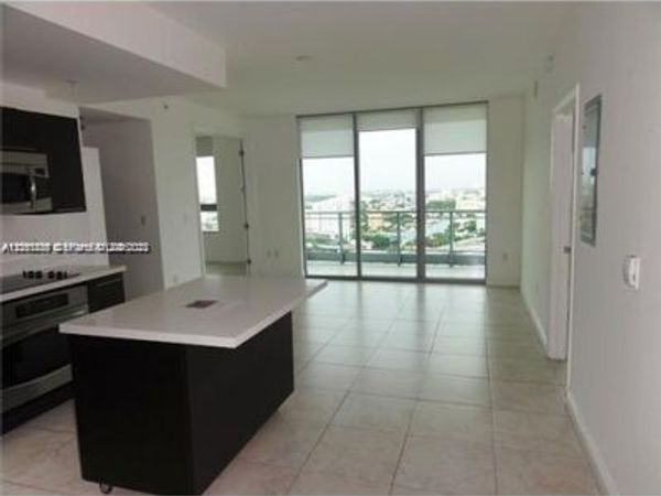 90 SW 3rd St , Unit 2907, Miami, FL 33130