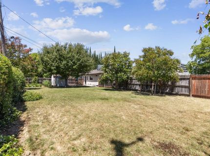 5652 Broadway, Sacramento, CA 95820 Photo