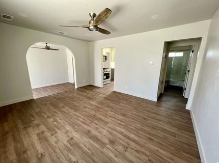 5652 Broadway, Sacramento, CA 95820 Photo