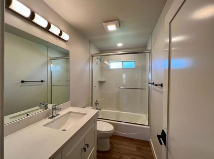 5652 Broadway, Sacramento, CA 95820 Photo