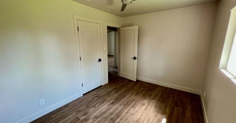 5652 Broadway, Sacramento, CA 95820 Photo