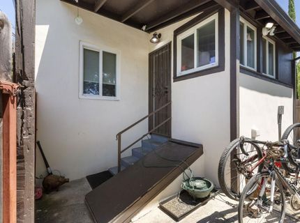 5652 Broadway, Sacramento, CA 95820 Photo