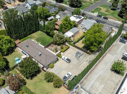 5652 Broadway, Sacramento, CA 95820 Photo