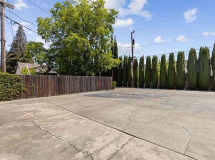 5652 Broadway, Sacramento, CA 95820 Photo