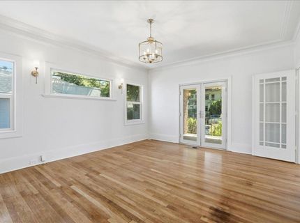 816 Alhambra Blvd, Sacramento, CA 95816 Photo