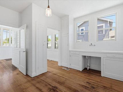 816 Alhambra Blvd, Sacramento, CA 95816 Photo