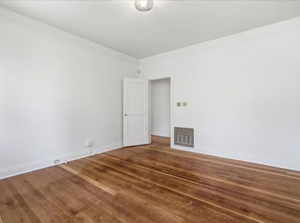 816 Alhambra Blvd, Sacramento, CA 95816 Photo