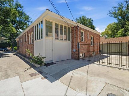 816 Alhambra Blvd, Sacramento, CA 95816 Photo