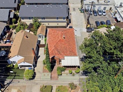 816 Alhambra Blvd, Sacramento, CA 95816 Photo