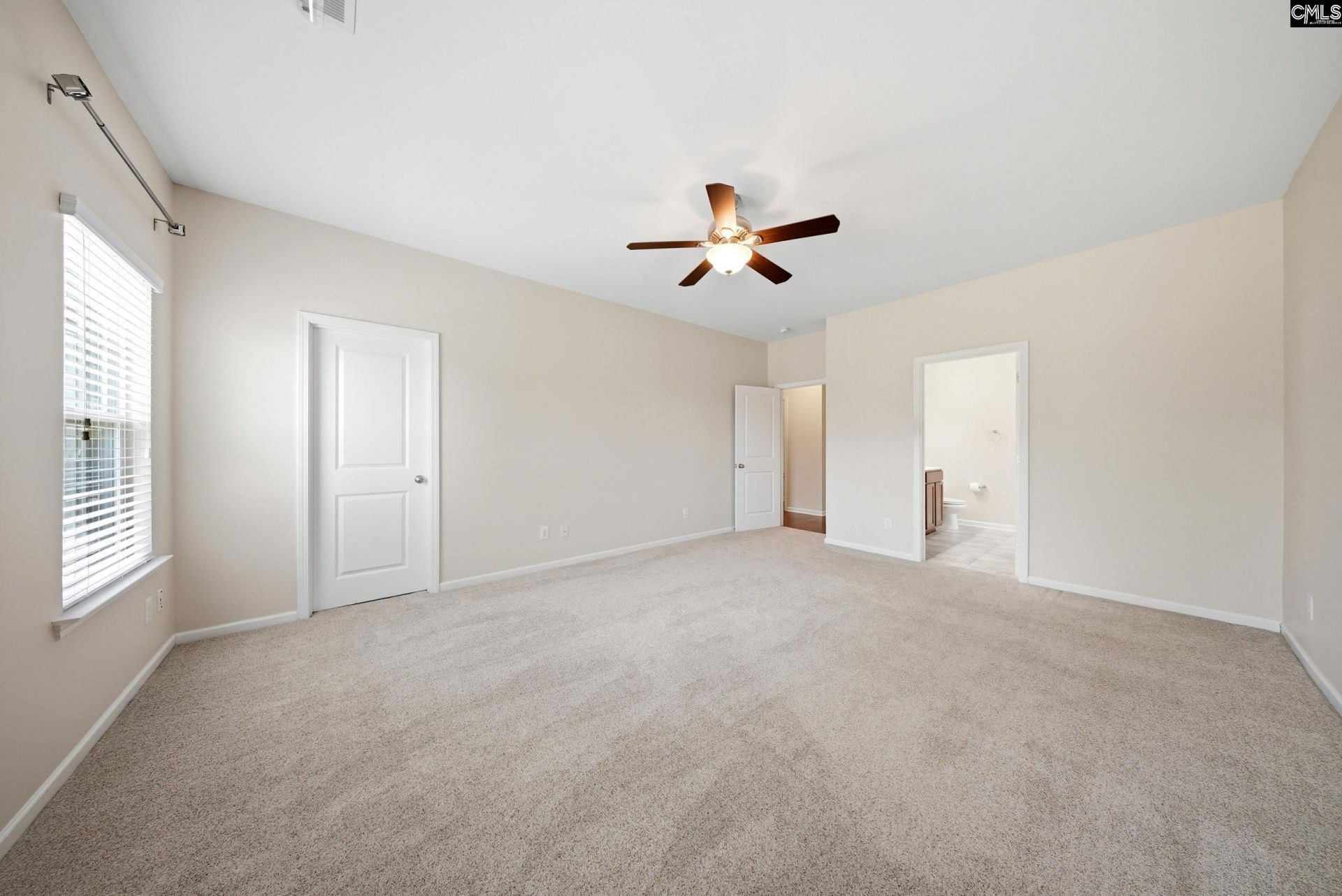426 Drooping Leaf Road  Photo 12