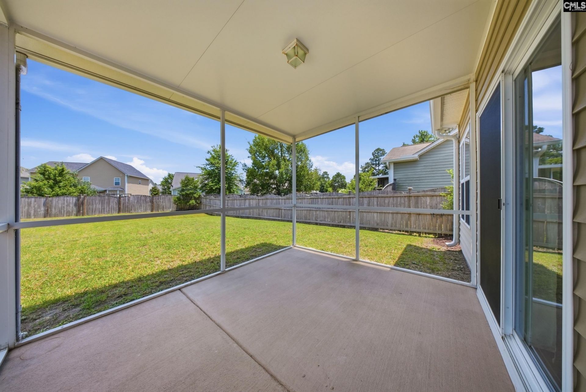 426 Drooping Leaf Road  Photo 22