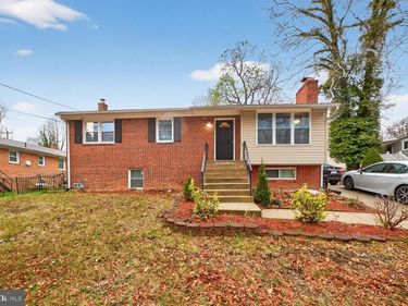 3809 WALNUT LANE, SUITLAND, MD 20746