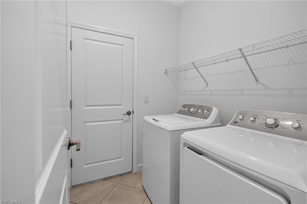 9156 Leatherwood Loop , Lehigh Acres, FL 33936 Photo