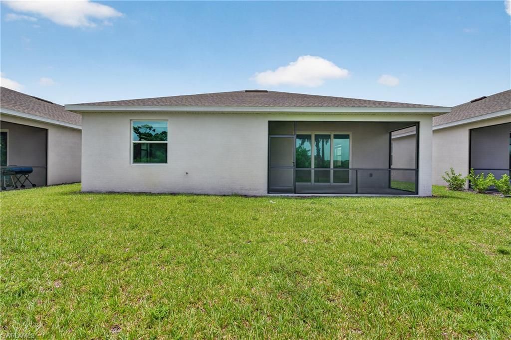 9156 Leatherwood Loop , Lehigh Acres, FL 33936 Photo