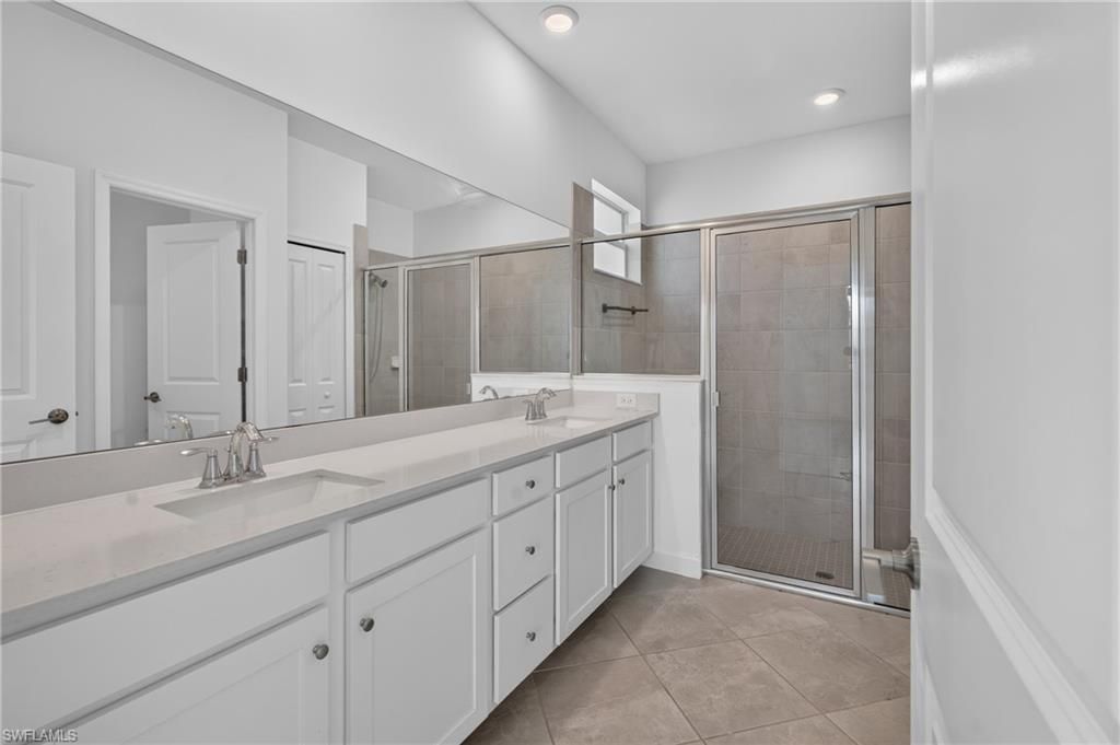 9156 Leatherwood Loop , Lehigh Acres, FL 33936 Photo