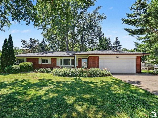 7441 Indian Road, Temperance, MI 48182