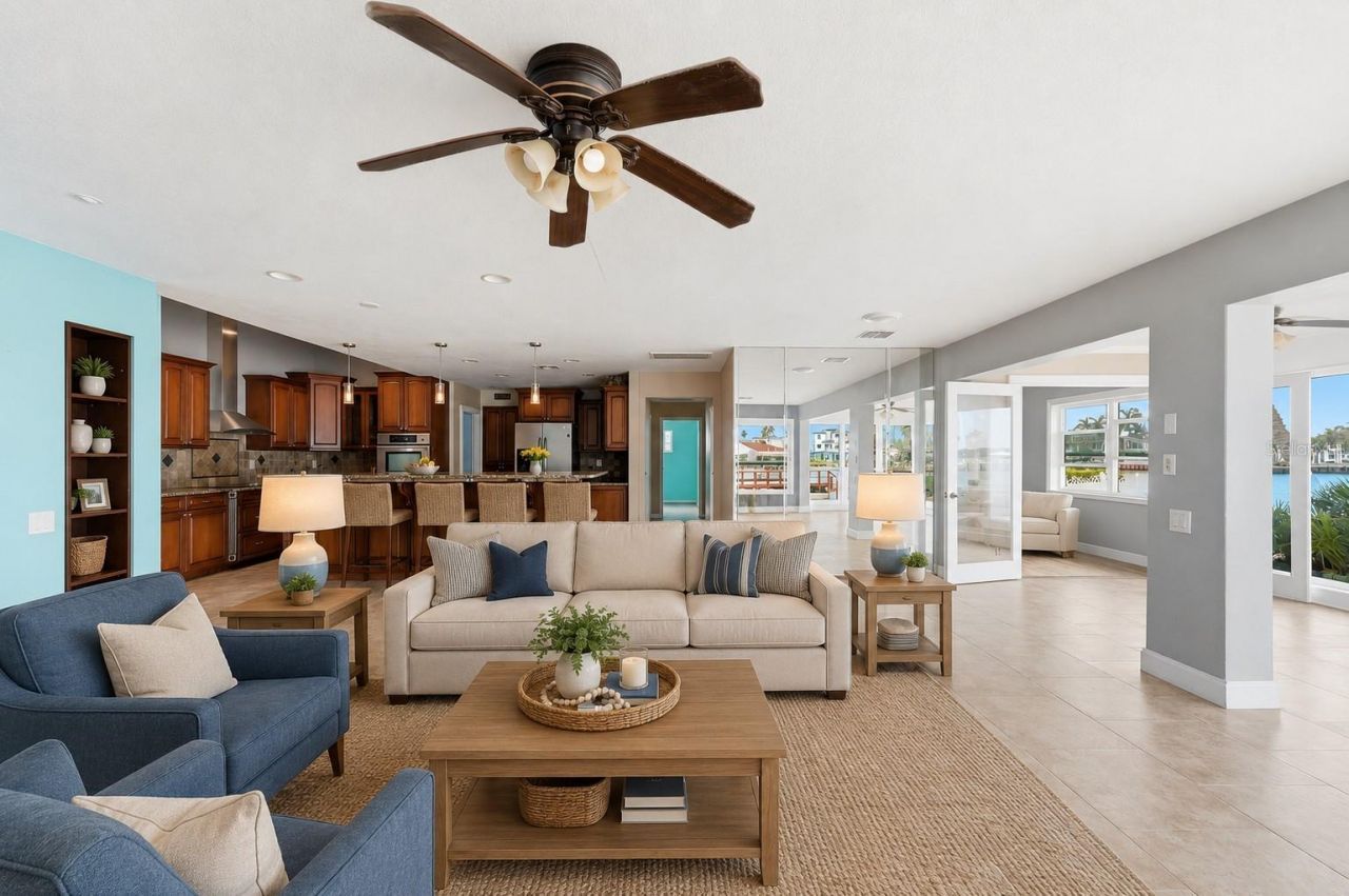 16115 4th Street E, Redington Beach, FL 33708 Photo