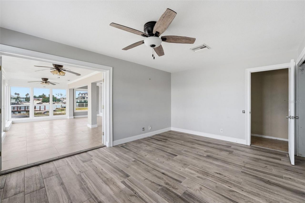 16115 4th Street E, Redington Beach, FL 33708 Photo