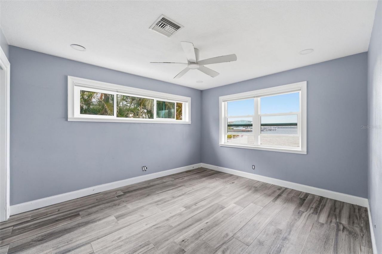 16115 4th Street E, Redington Beach, FL 33708 Photo
