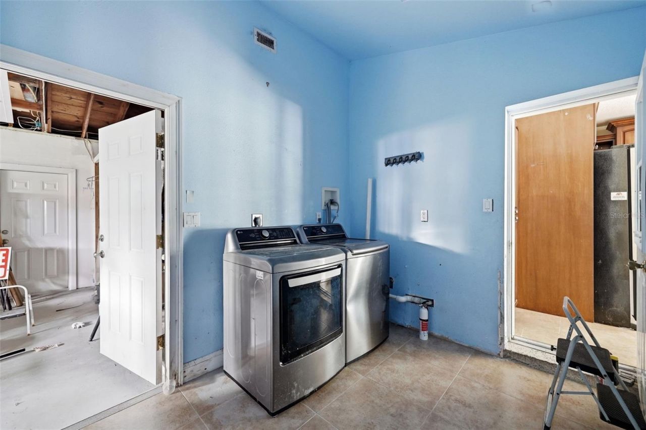 16115 4th Street E, Redington Beach, FL 33708 Photo