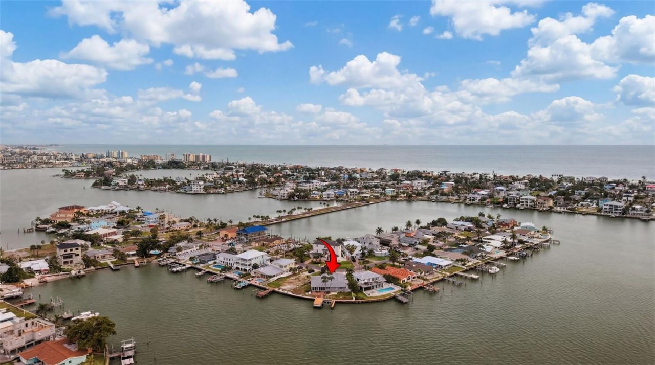 16115 4th Street E, Redington Beach, FL 33708 Photo