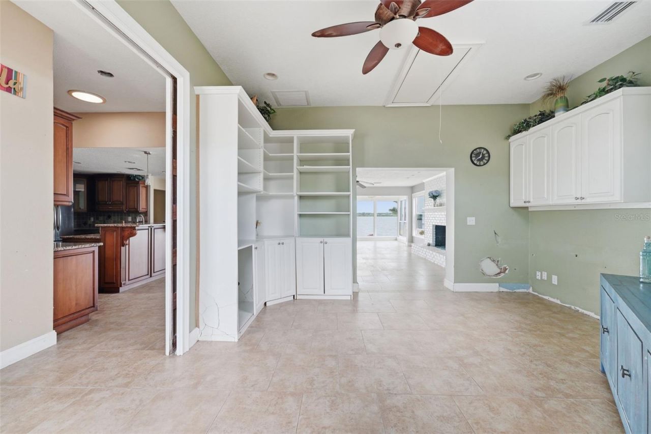16115 4th Street E, Redington Beach, FL 33708 Photo