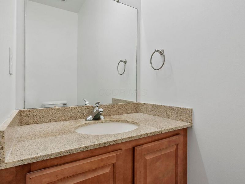 4035 Redroyal Avenue , Columbus, OH 43230 Photo 22