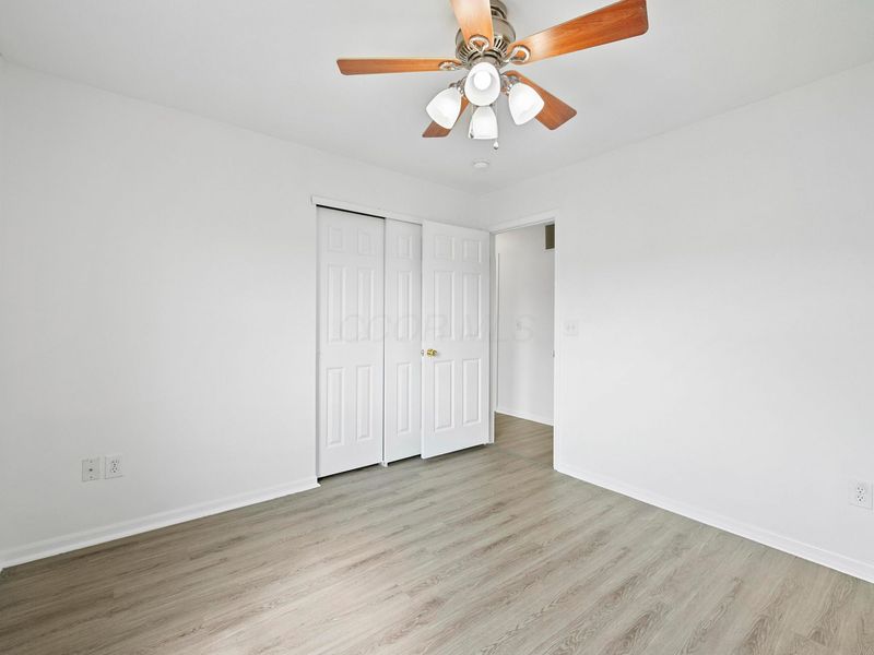 4035 Redroyal Avenue , Columbus, OH 43230 Photo 28