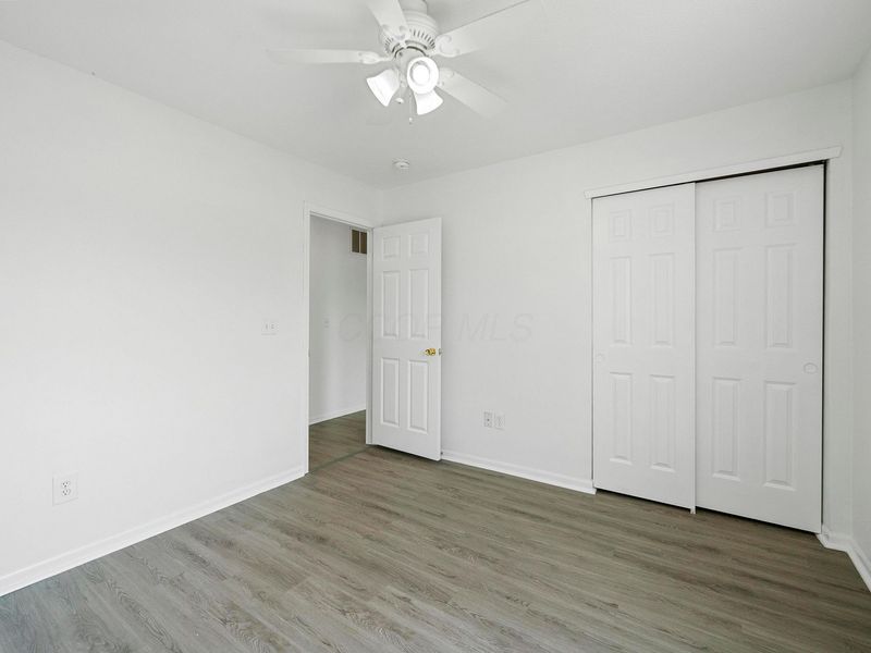 4035 Redroyal Avenue , Columbus, OH 43230 Photo 31