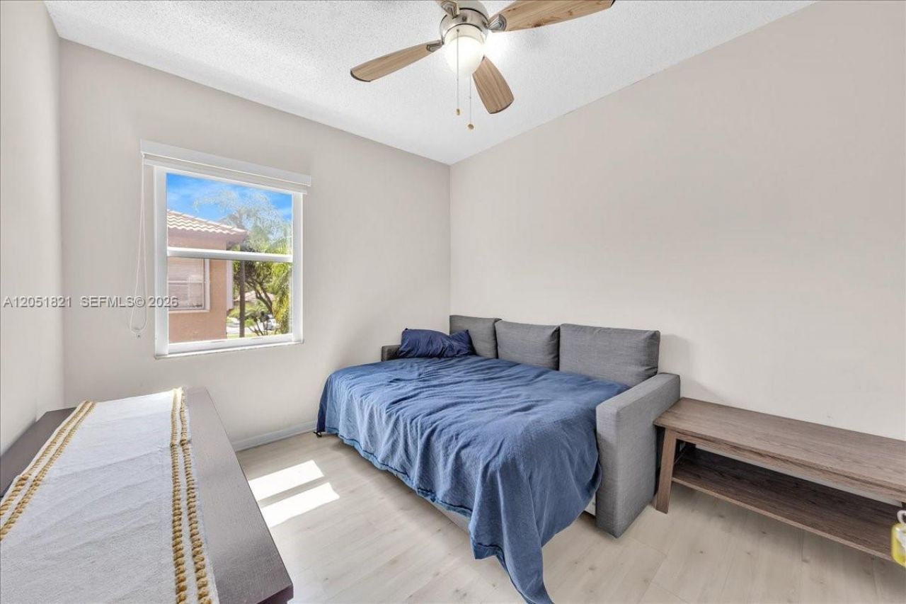 16138 Emerald Cove Rd, Weston, FL 33331 Photo