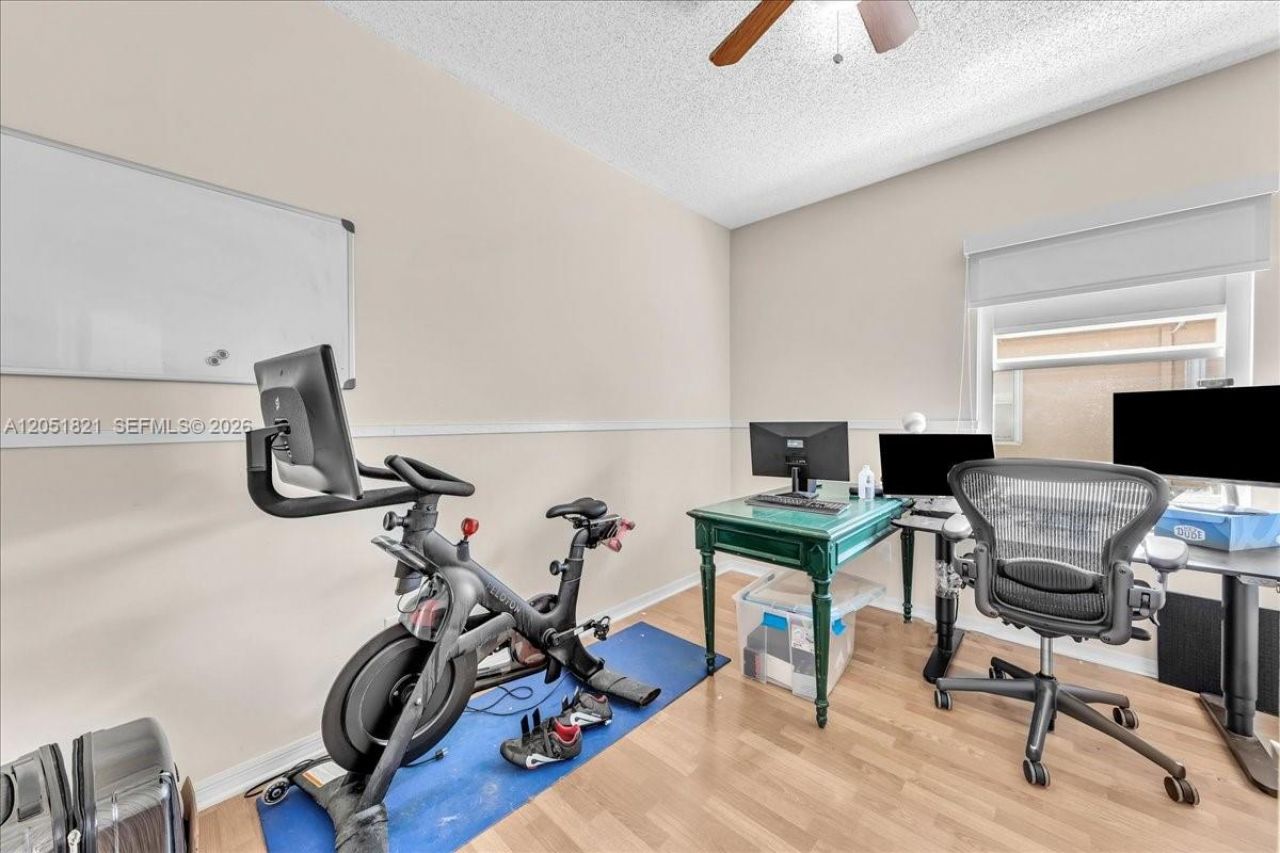 16138 Emerald Cove Rd, Weston, FL 33331 Photo