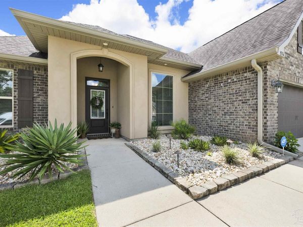 1576 Sawyers Ridge Cv, Cantonment, FL 32533