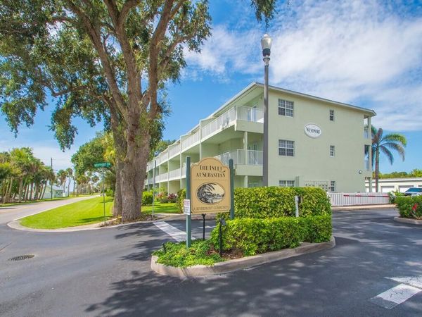 13530 Westport Drive, Unit 102, Sebastian, FL 32958