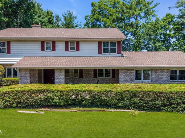 343 River Road, Fair Haven, NJ 07704