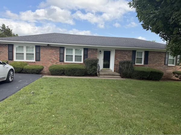 192 Sandalwood Drive , Bowling Green, KY 42101