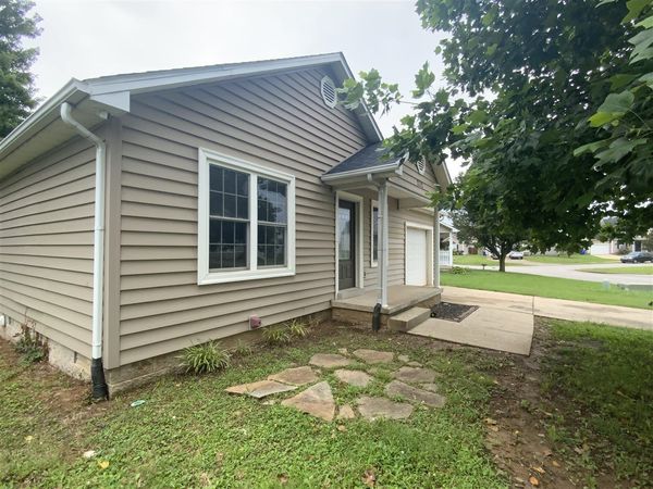 232 Kendale Street , Bowling Green, KY 42103