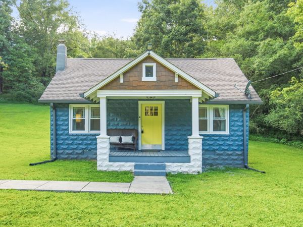 1199 Hillcrest Rd, Dickson, TN 37055