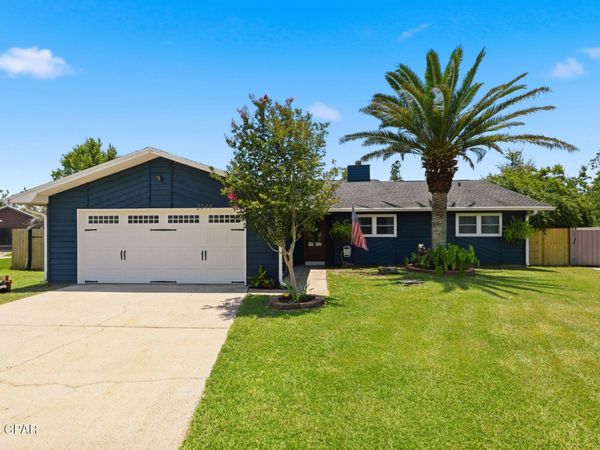 2044 Three Putt Lane, Panama City, FL 32404