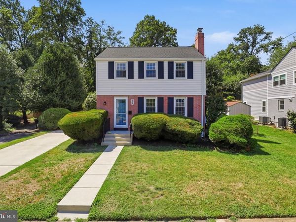 934 N LONGFELLOW STREET, ARLINGTON, VA 22205